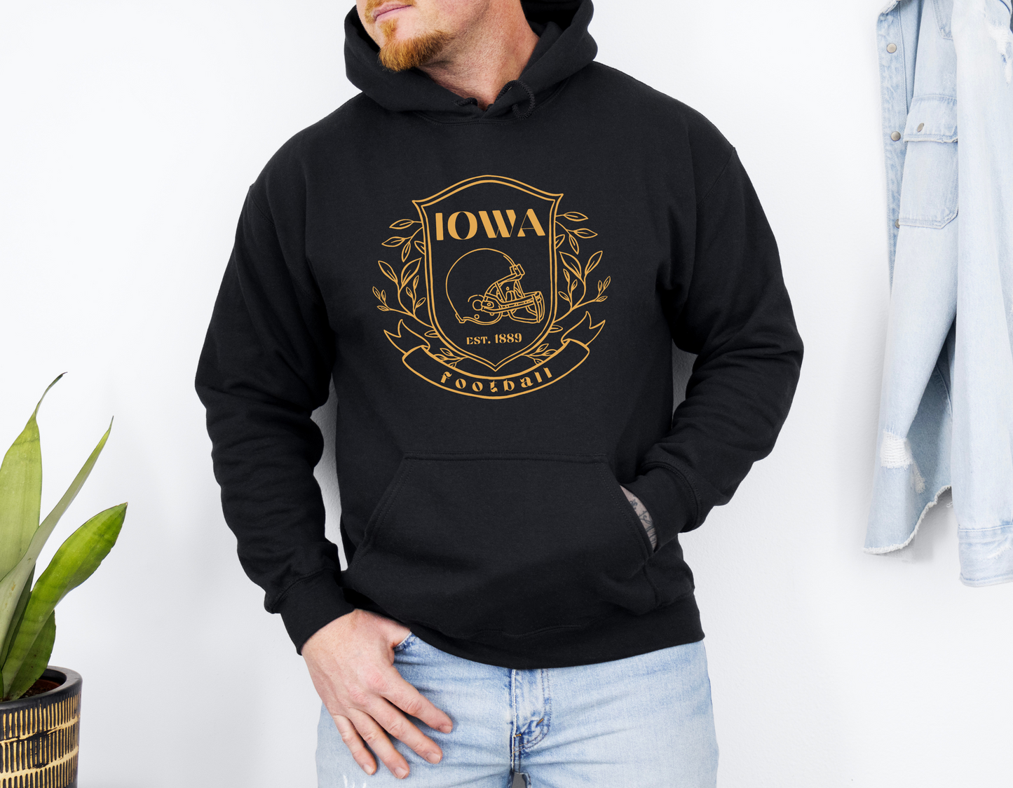 Iowa Crest Hoodie - Gilden