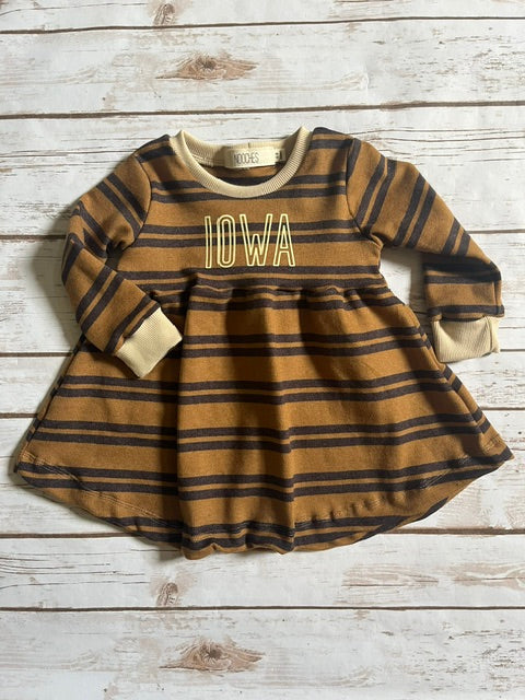Wholesale Iowa Golden Brown Classic Dress