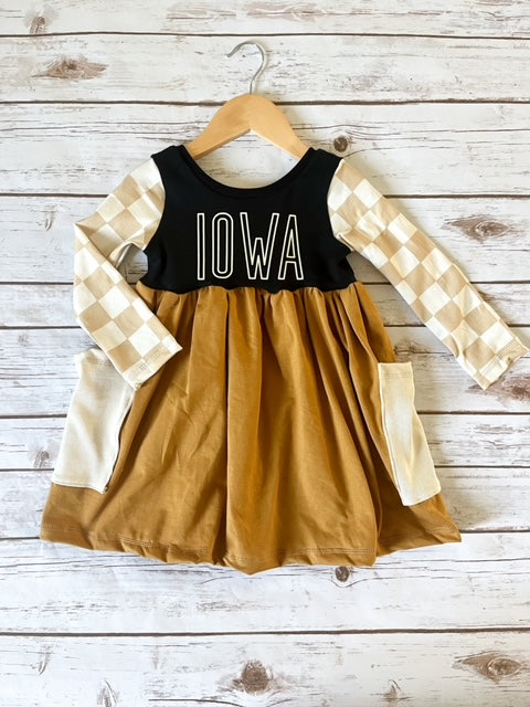 Iowa Pocket Dress