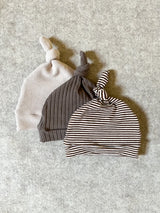 Set of 3 newborn knotted hats