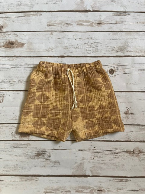 Iowa Quilt Block Gauze Everyday Shorts